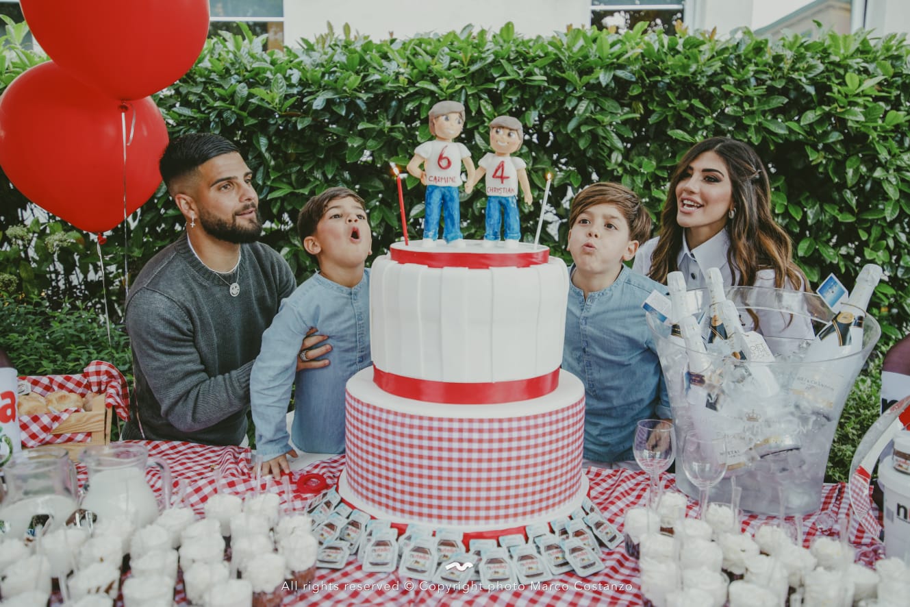 festa-figli-lorenzo-insigne-torta